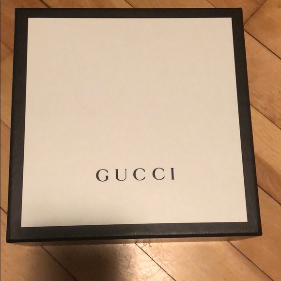 Gucci GG Small Gold and Black Belt - Picture 8 of 8